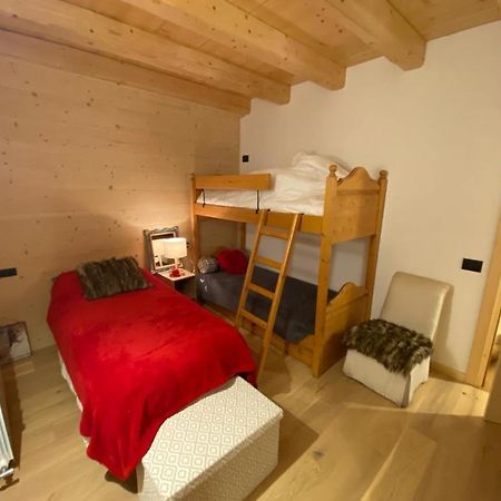 The Wooden House Lägenhet Valle di Cadore Exteriör bild